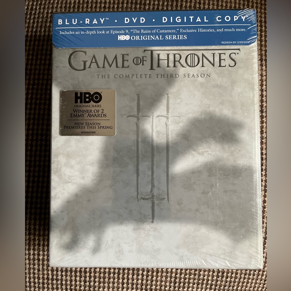 NWOT Sealed Game of Thrones - Season 3